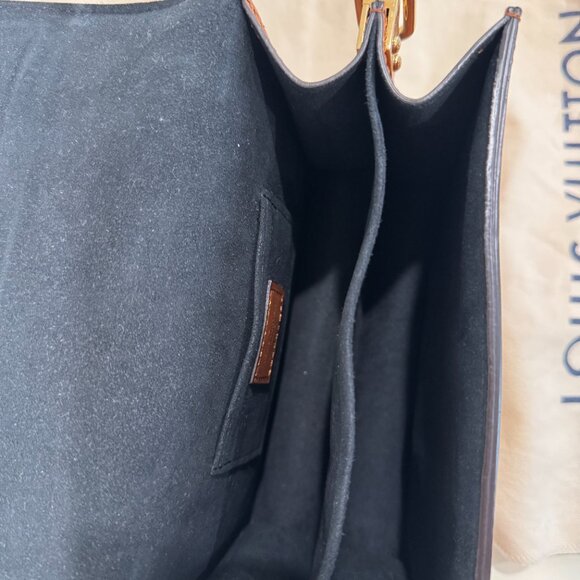 Louis Vuitton Mini Dauphine bag - Picture 15 of 16